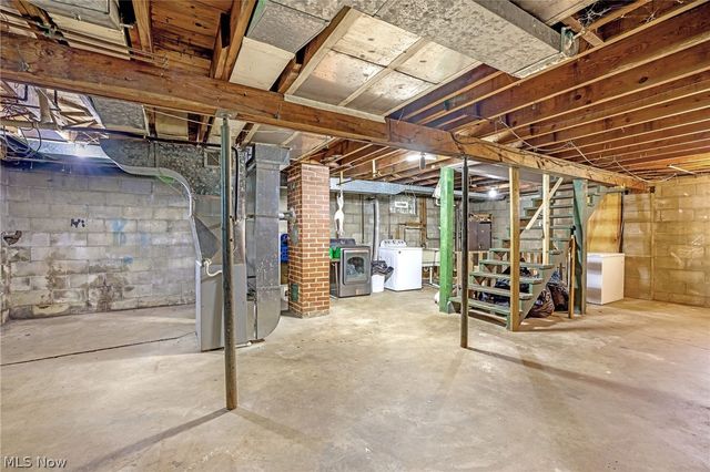1707 Mohawk Drive, Akron, OH 44306