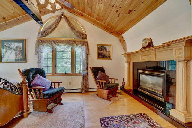 73-75 Dearborn Road, Greenland, NH 03840
