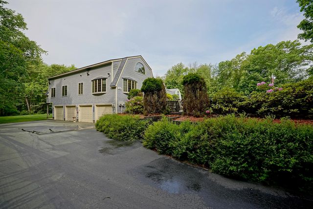 73-75 Dearborn Road, Greenland, NH 03840