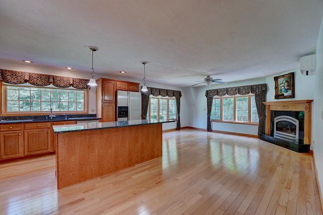 73-75 Dearborn Road, Greenland, NH 03840