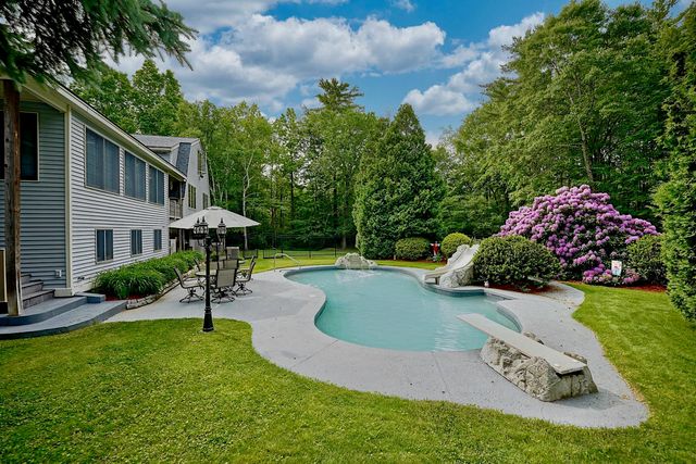 73-75 Dearborn Road, Greenland, NH 03840