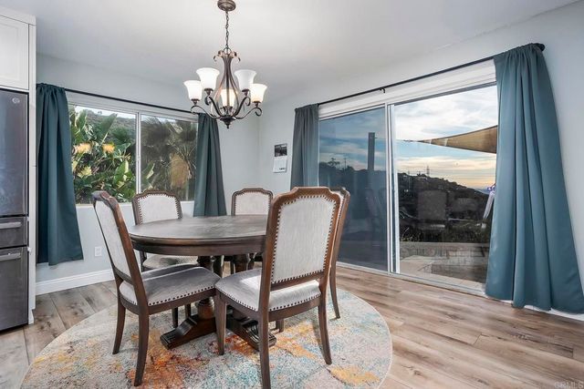 2792 LA CRESTA RD, El Cajon, CA 92021