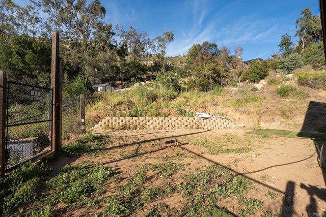 2792 LA CRESTA RD, El Cajon, CA 92021