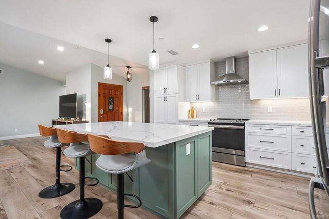 2792 LA CRESTA RD, El Cajon, CA 92021