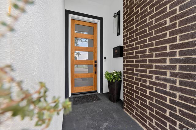 719 Eleanor Ave Unit 102, San Antonio, TX 78209