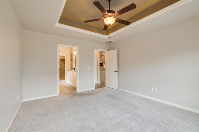 2324 Los Angeles Avenue, Edmond, OK 73034