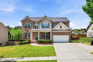 522 Woodburn Lane, Lawrenceville, GA 30044