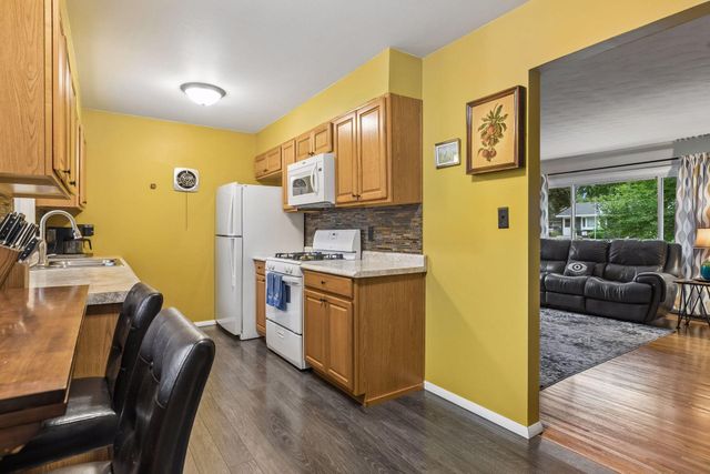 744 22nd Avenue N, South Saint Paul, MN 55075