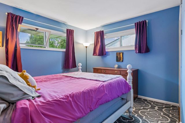 744 22nd Avenue N, South Saint Paul, MN 55075