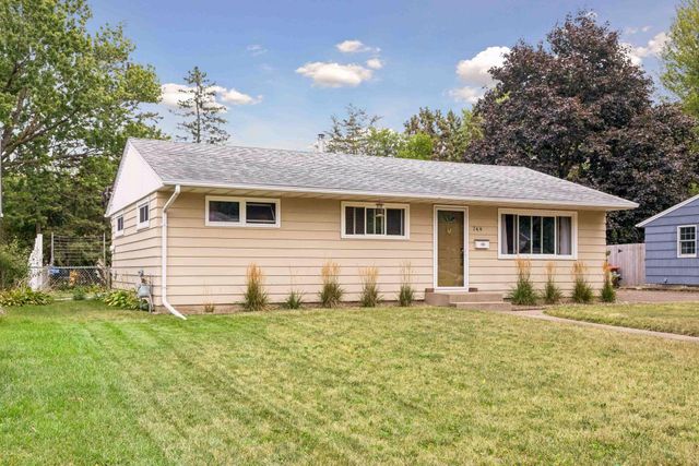 744 22nd Avenue N, South Saint Paul, MN 55075