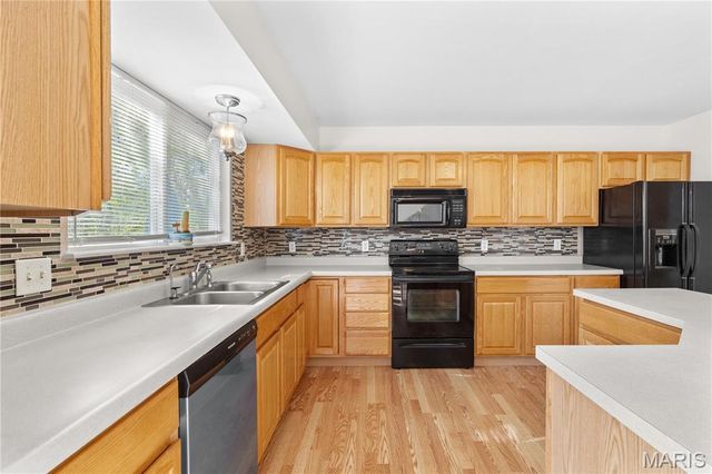 5148 Romaine Spring Drive, Fenton, MO 63026