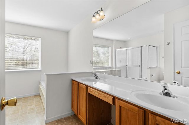 5148 Romaine Spring Drive, Fenton, MO 63026