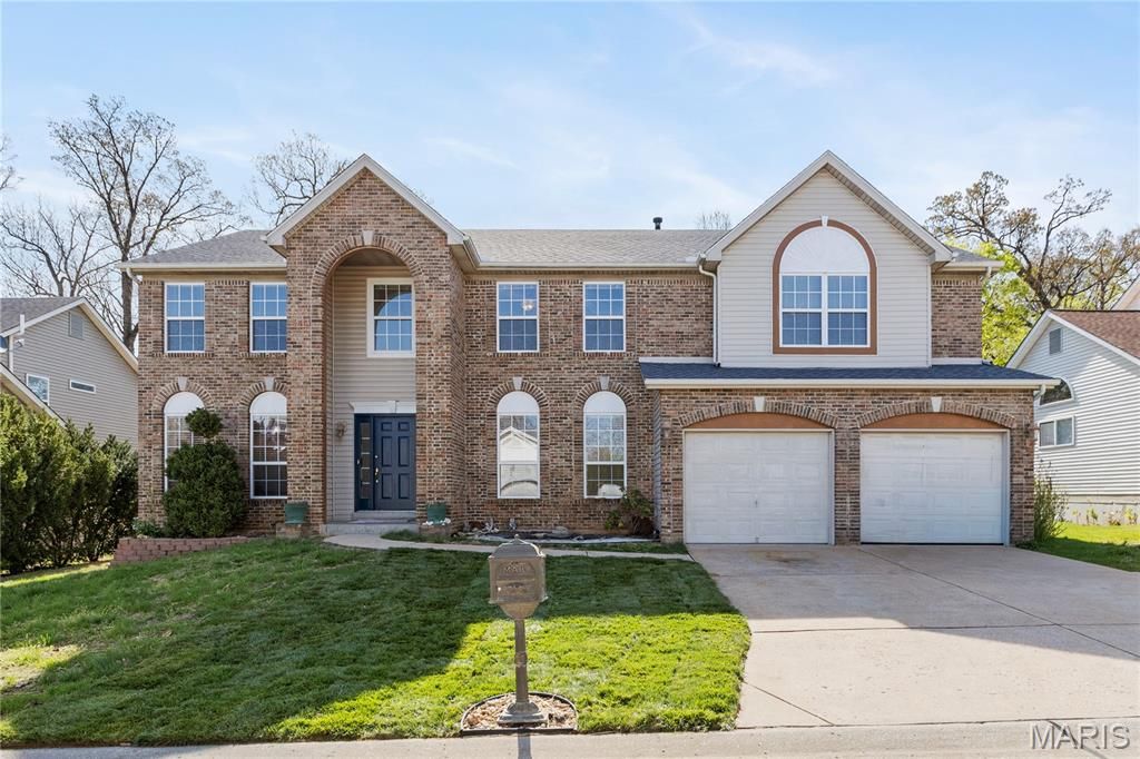 5148 Romaine Spring Drive, Fenton, MO 63026