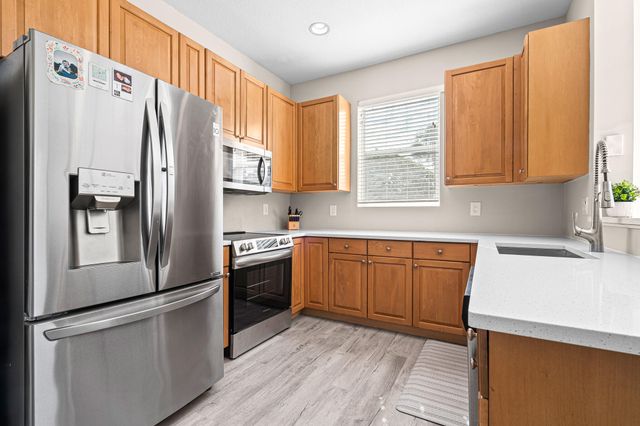 395 River Bluff Lane, Royal Palm Beach, FL 33411