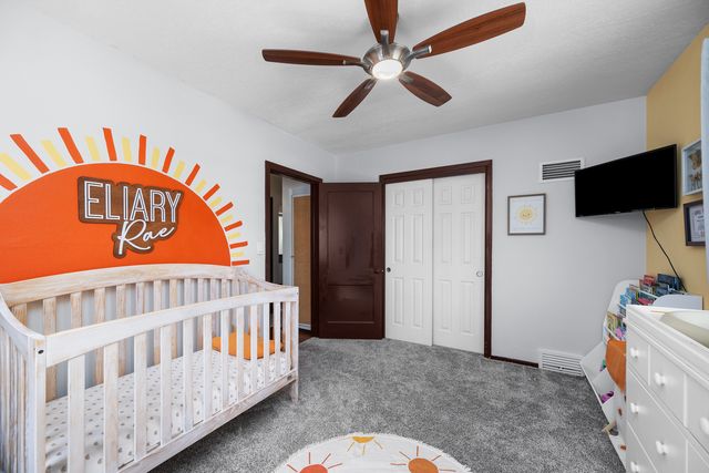 1629 W Columbia Avenue, Davenport, IA 52804
