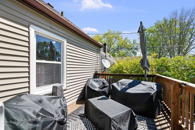 1629 W Columbia Avenue, Davenport, IA 52804