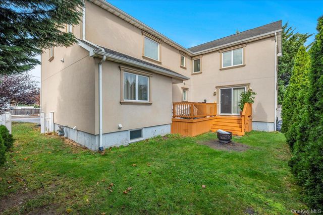 2261 Willow Street, Wantagh, NY 11793