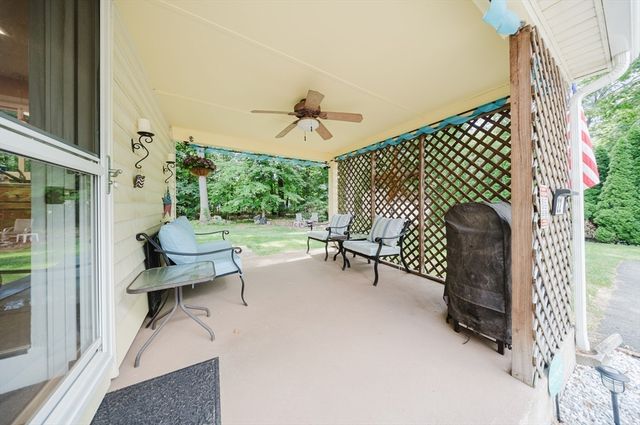 22 Althea Cir, Agawam, MA 01001