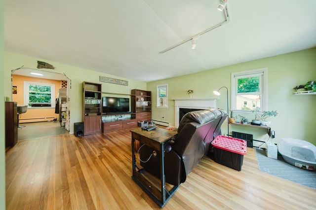 22 Althea Cir, Agawam, MA 01001