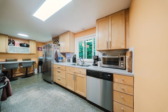 22 Althea Cir, Agawam, MA 01001