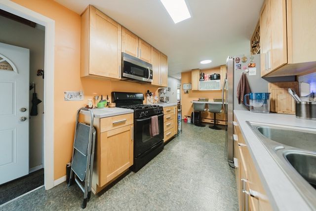 22 Althea Cir, Agawam, MA 01001