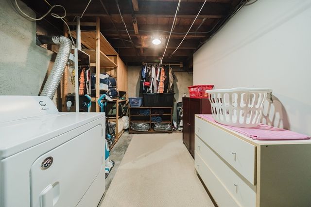 22 Althea Cir, Agawam, MA 01001