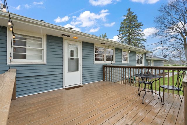 1300 Hayes Street, Crown Point, IN 46307