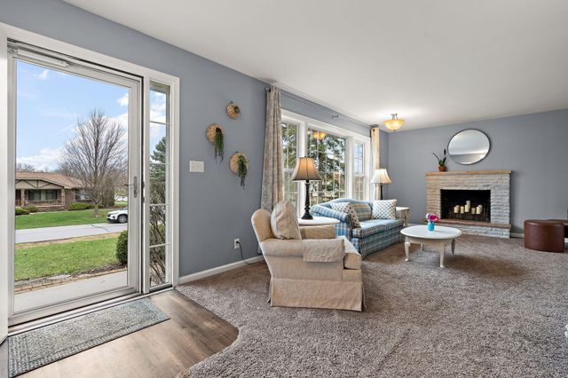 1300 Hayes Street, Crown Point, IN 46307