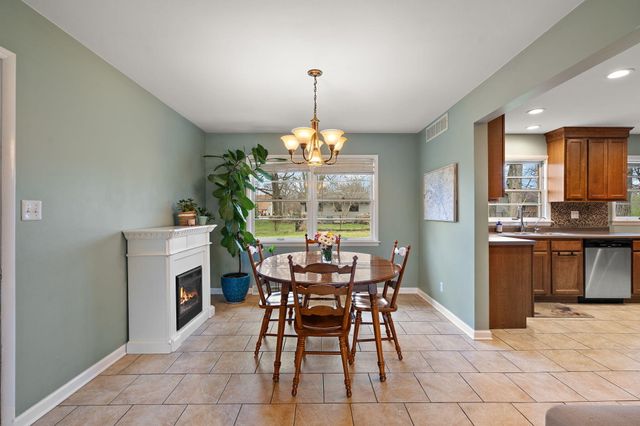 1300 Hayes Street, Crown Point, IN 46307