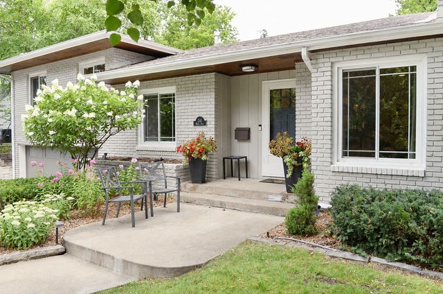 241 Holly Road, Hopkins, MN 55343