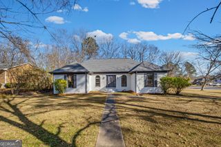 98 Sunridge Drive NW, Rome, GA 30165