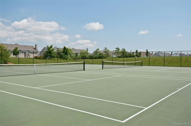 110 Brattle Circle, Melville, NY 11747