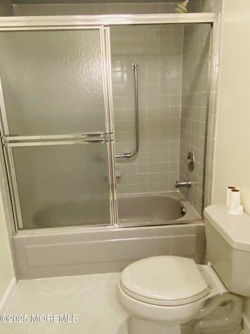 71 Jean Street, Lakewood, NJ 08701