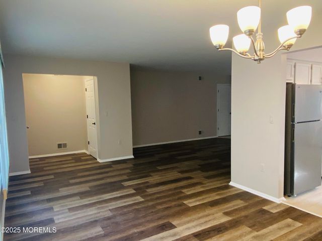 71 Jean Street, Lakewood, NJ 08701