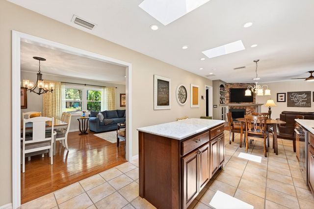 845 TEMPLE TERRACE, Oviedo, FL 32765