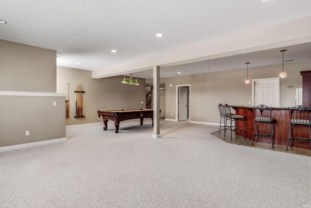 10263 N 300 E, Roanoke, IN 46783