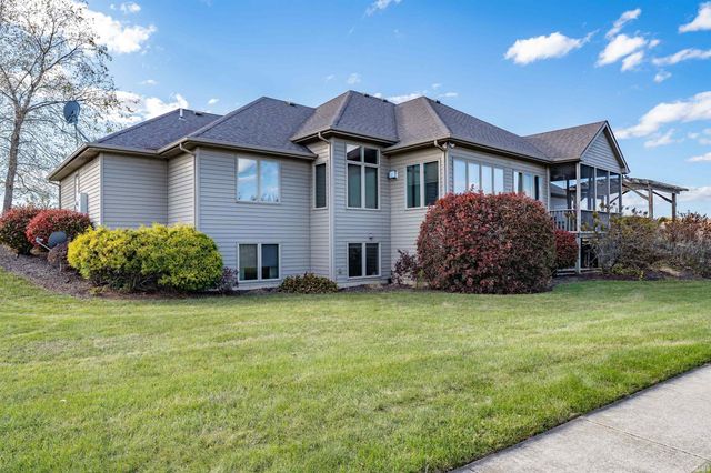 10263 N 300 E, Roanoke, IN 46783