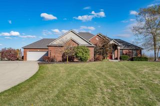 10263 N 300 E, Roanoke, IN 46783