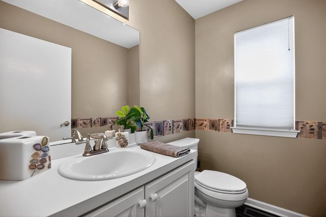 1019 BONNIE BLUE CIR, Williamstown, NJ 08094