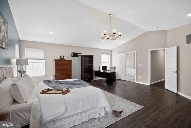 1019 BONNIE BLUE CIR, Williamstown, NJ 08094