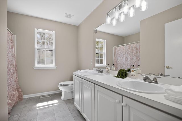 1019 BONNIE BLUE CIR, Williamstown, NJ 08094