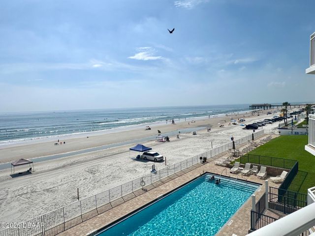 3555 S Atlantic Ave Unit 303, Daytona Beach Shores, FL 32118