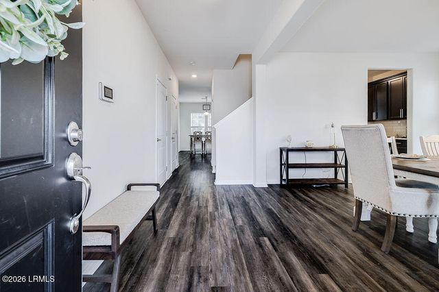 129 Crystal Lake Drive, Savannah, GA 31407