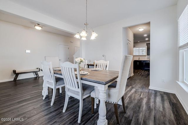 129 Crystal Lake Drive, Savannah, GA 31407