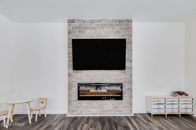 129 Crystal Lake Drive, Savannah, GA 31407