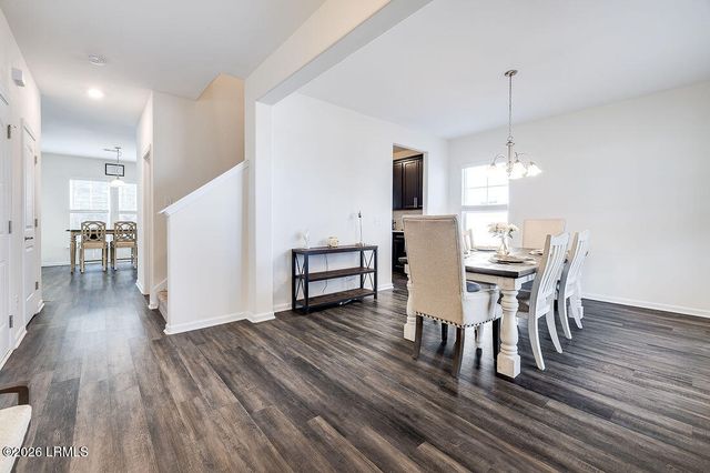 129 Crystal Lake Drive, Savannah, GA 31407