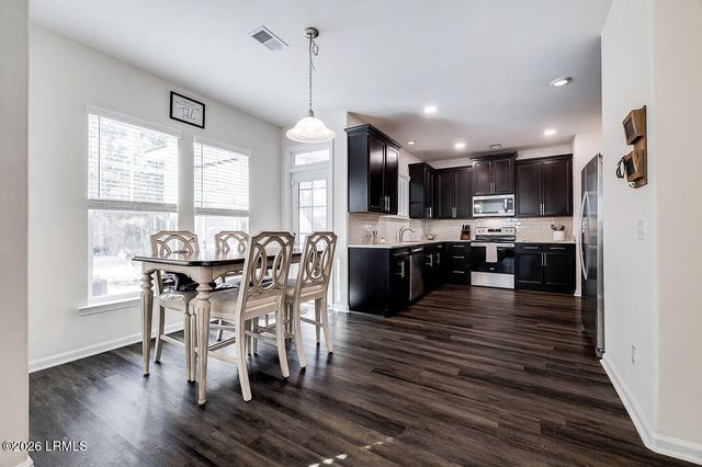 129 Crystal Lake Drive, Savannah, GA 31407