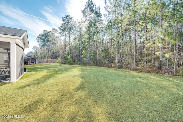 129 Crystal Lake Drive, Savannah, GA 31407