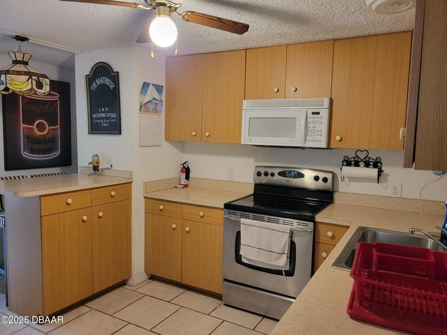 1139 Carya Circle, Port Orange, FL 32129