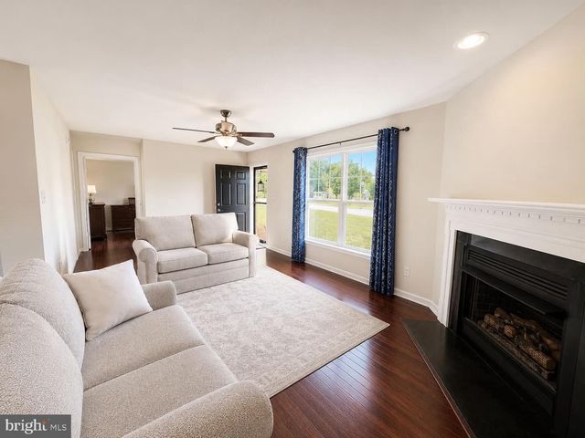 118 GILL ST, Bowling Green, VA 22427